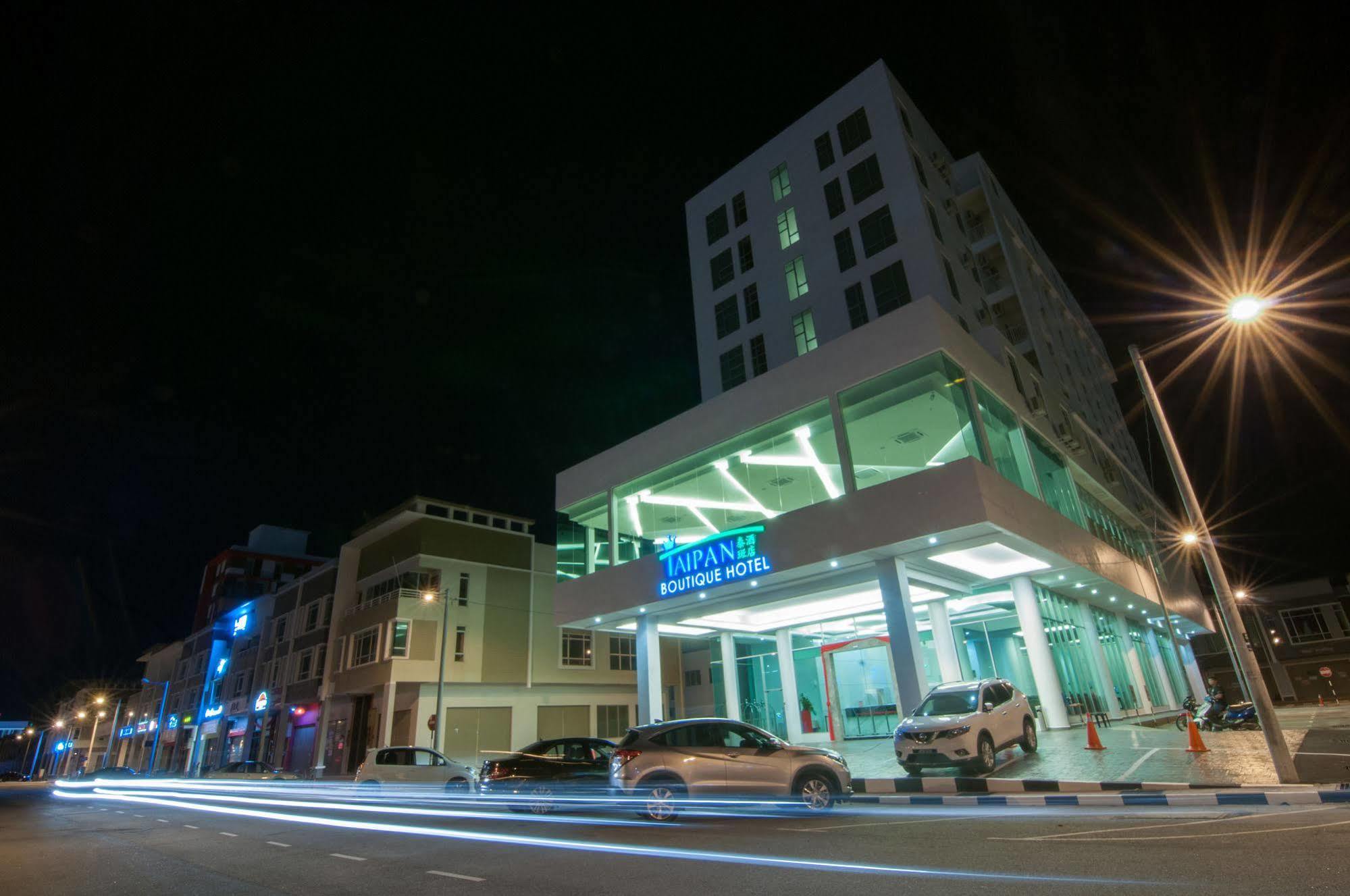 E-Red Hotel Melaka Zewnętrze zdjęcie