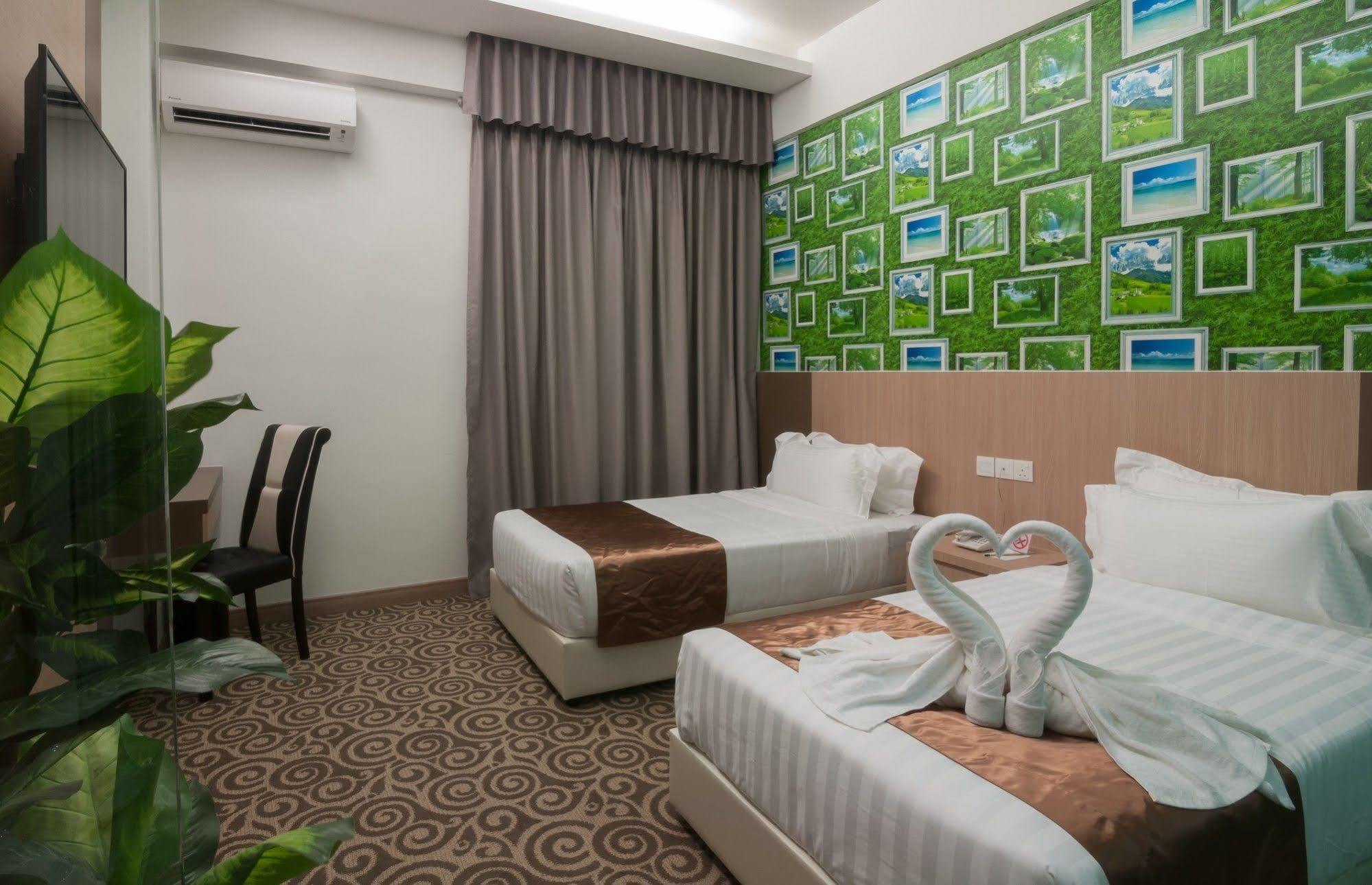 E-Red Hotel Melaka Zewnętrze zdjęcie