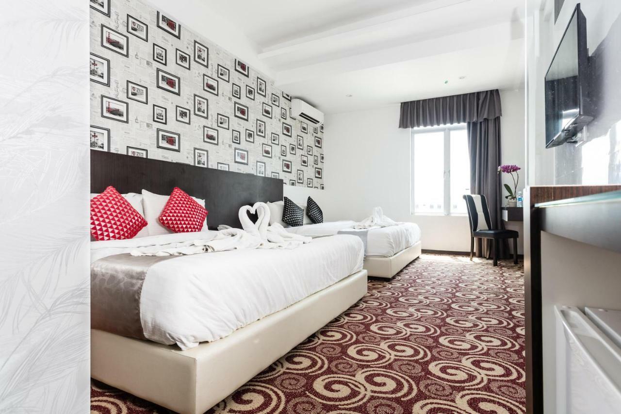 E-Red Hotel Melaka Zewnętrze zdjęcie